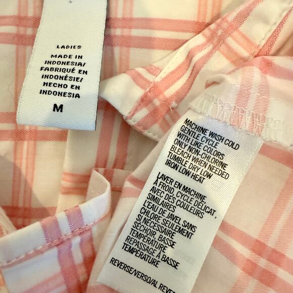 EUC Izod medium plaid check button front top blouse TB2 2339 - Picture 5 of 11